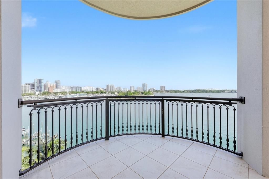 For Sale: $8,500,000 (4 beds, 4 baths, 5412 Square Feet)