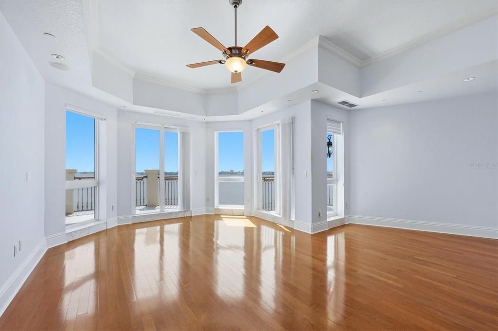 For Sale: $8,500,000 (4 beds, 4 baths, 5412 Square Feet)