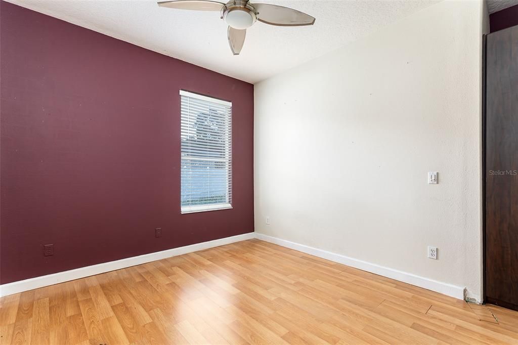 For Sale: $444,900 (3 beds, 2 baths, 1987 Square Feet)