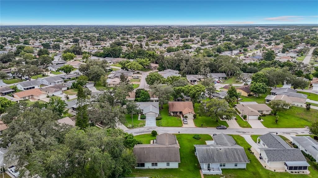 For Sale: $180,000 (2 beds, 2 baths, 1422 Square Feet)
