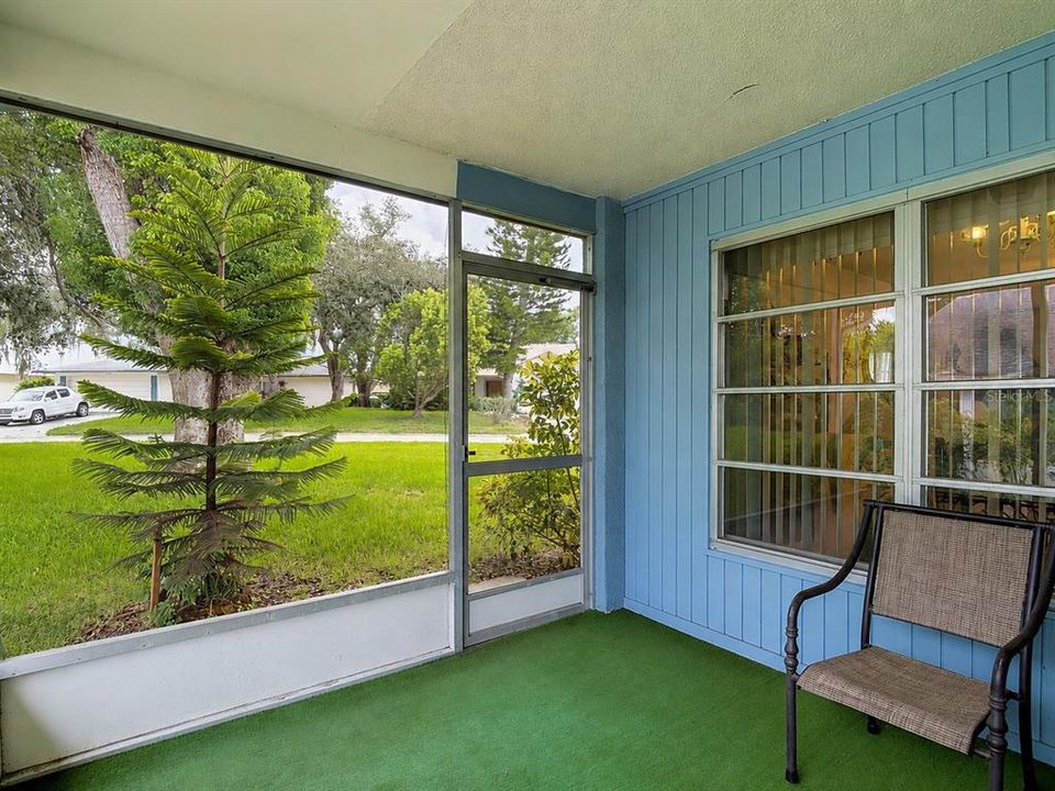 For Sale: $180,000 (2 beds, 2 baths, 1422 Square Feet)