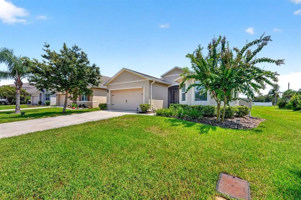 En Venta: $359,900 (3 camas, 2 baños, 1750 Pies cuadrados)