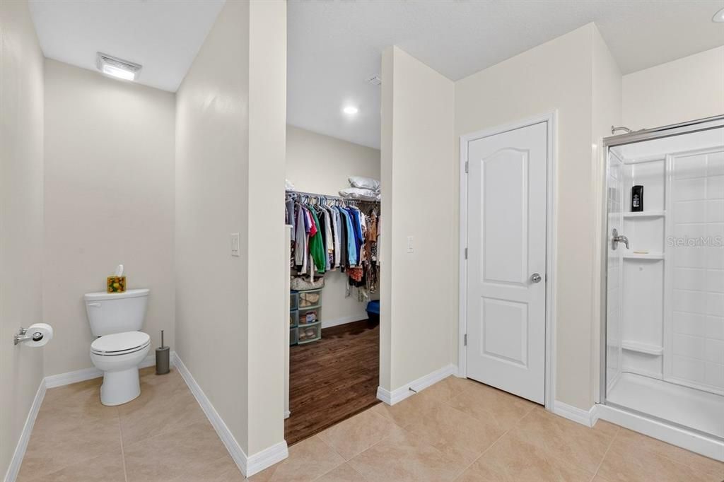 En Venta: $359,900 (3 camas, 2 baños, 1750 Pies cuadrados)