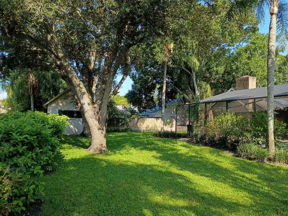 For Sale: $650,000 (3 beds, 2 baths, 2149 Square Feet)