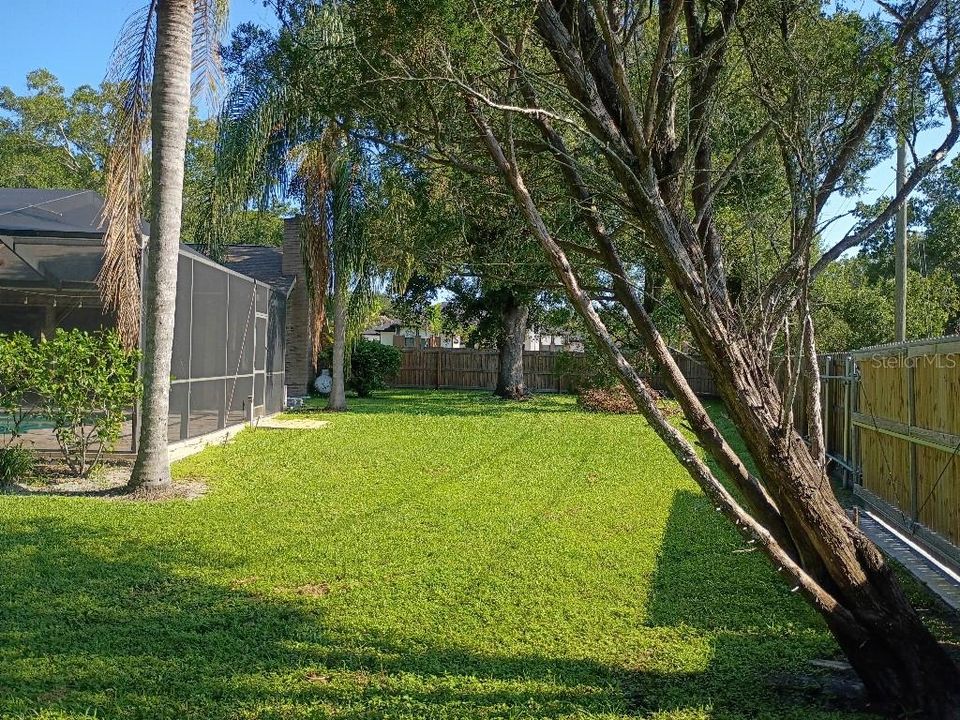 For Sale: $650,000 (3 beds, 2 baths, 2149 Square Feet)