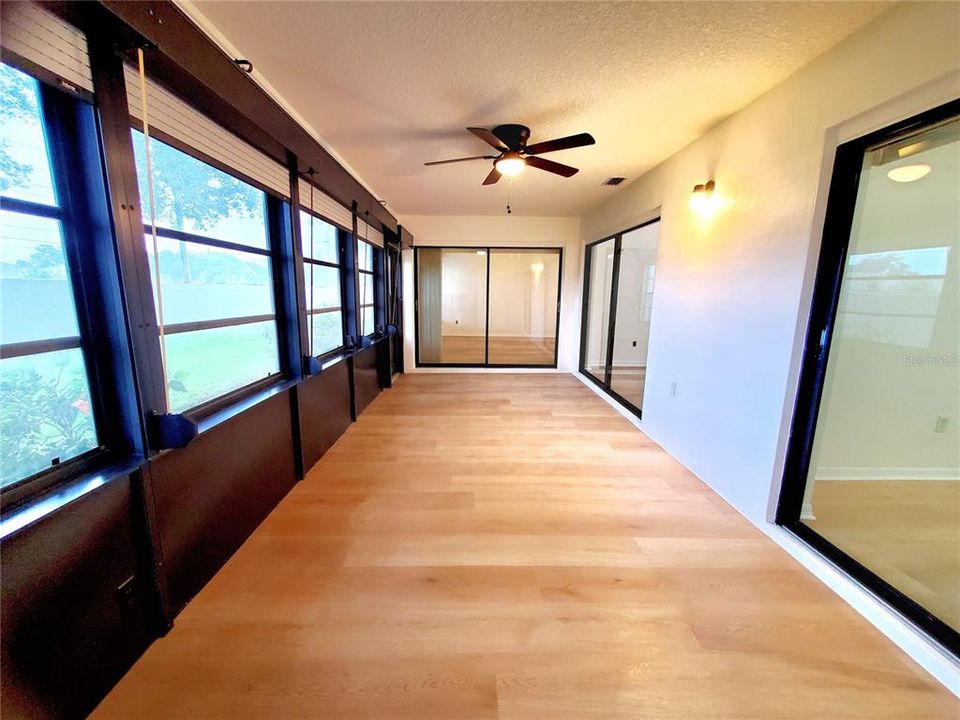 For Sale: $349,900 (3 beds, 2 baths, 1636 Square Feet)