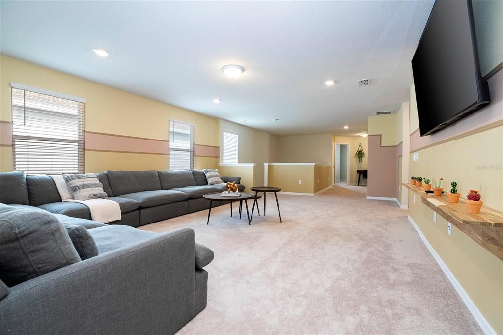 En Venta: $740,000 (7 camas, 5 baños, 3234 Pies cuadrados)