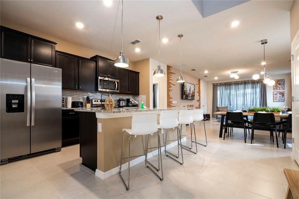 En Venta: $740,000 (7 camas, 5 baños, 3234 Pies cuadrados)