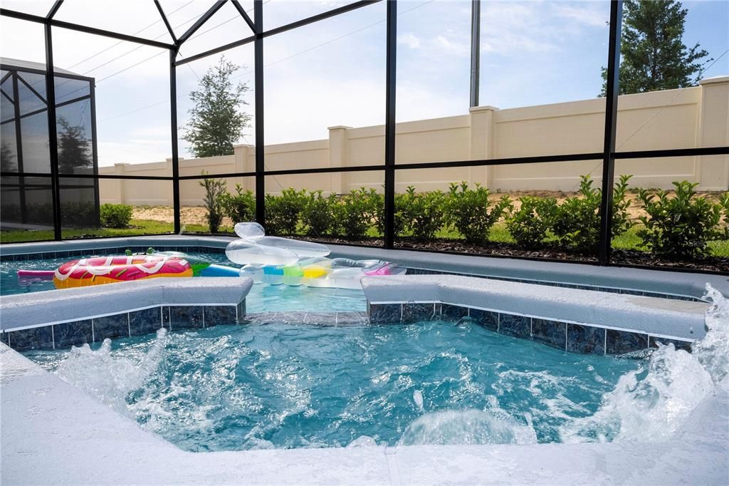 En Venta: $740,000 (7 camas, 5 baños, 3234 Pies cuadrados)