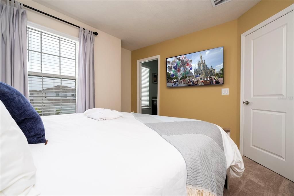 En Venta: $740,000 (7 camas, 5 baños, 3234 Pies cuadrados)