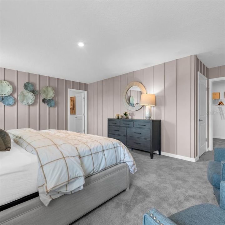 For Sale: $368,990 (4 beds, 2 baths, 2160 Square Feet)