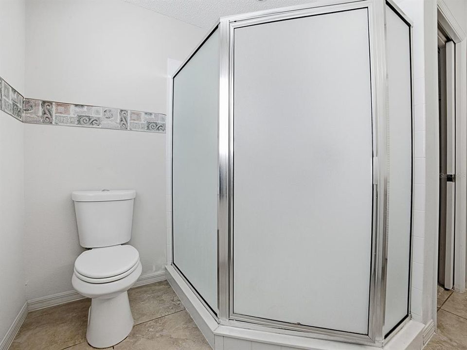 На продажу: $325,000 (3 спален, 2 ванн, 1454 Квадратных фут)