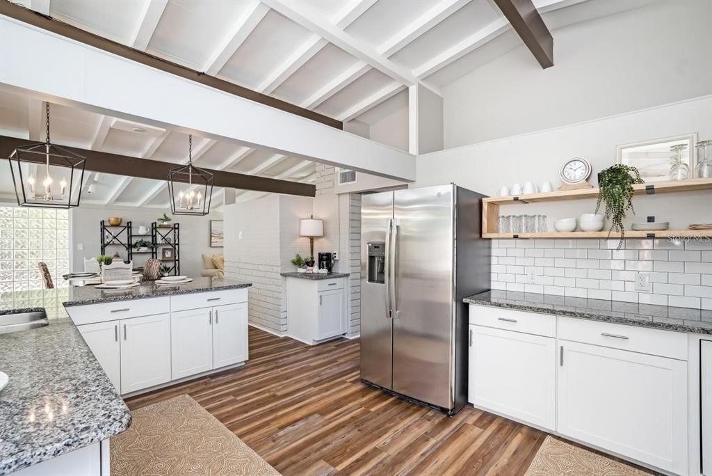 For Sale: $759,000 (5 beds, 3 baths, 2219 Square Feet)
