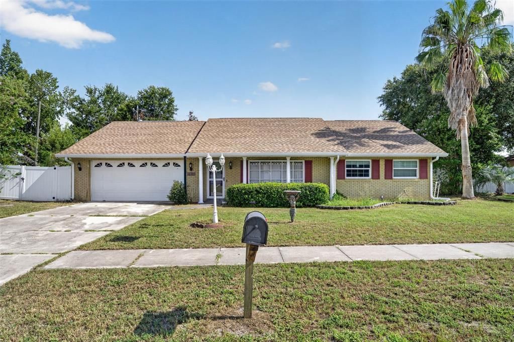 For Sale: $265,000 (3 beds, 2 baths, 1862 Square Feet)