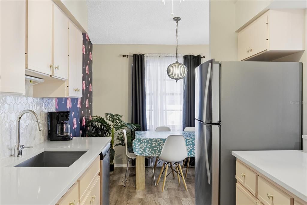 En Venta: $2,799,000 (4 camas, 3 baños, 1803 Pies cuadrados)