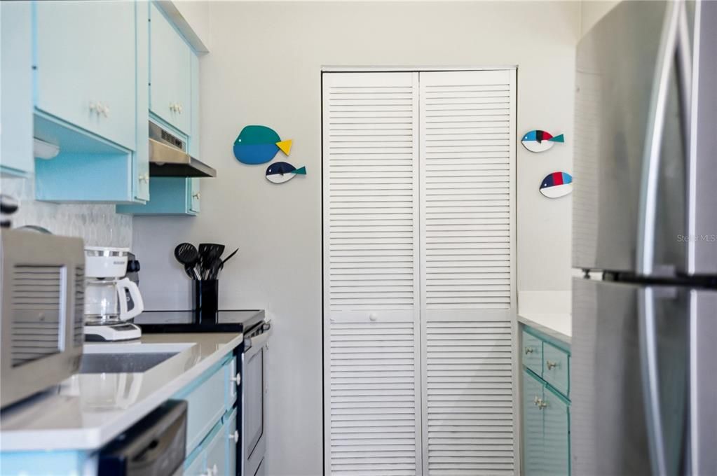 En Venta: $2,799,000 (4 camas, 3 baños, 1803 Pies cuadrados)