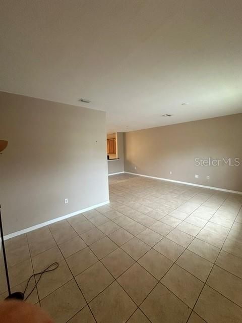 For Rent: $2,500 (3 beds, 2 baths, 1609 Square Feet)