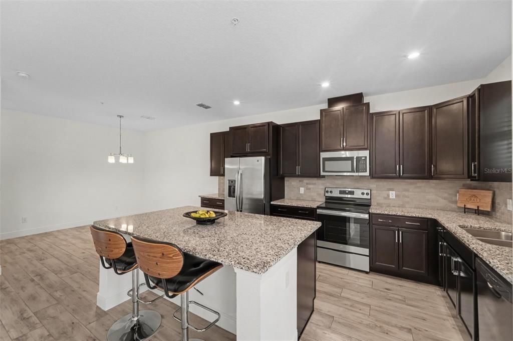 En Venta: $480,000 (3 camas, 2 baños, 1776 Pies cuadrados)