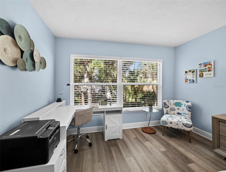 For Sale: $624,900 (2 beds, 2 baths, 1186 Square Feet)
