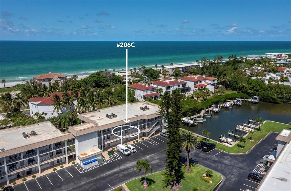 For Sale: $624,900 (2 beds, 2 baths, 1186 Square Feet)