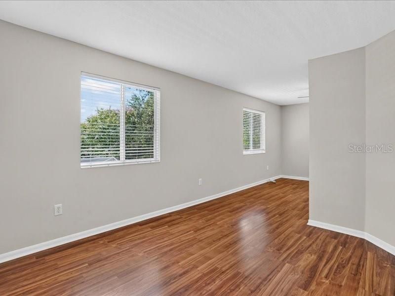 For Sale: $550,000 (4 beds, 3 baths, 2853 Square Feet)