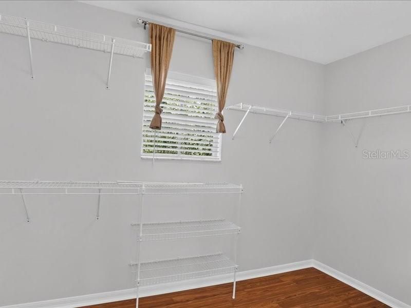 For Sale: $550,000 (4 beds, 3 baths, 2853 Square Feet)
