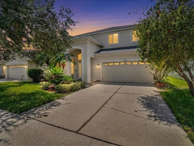 For Sale: $550,000 (4 beds, 3 baths, 2853 Square Feet)