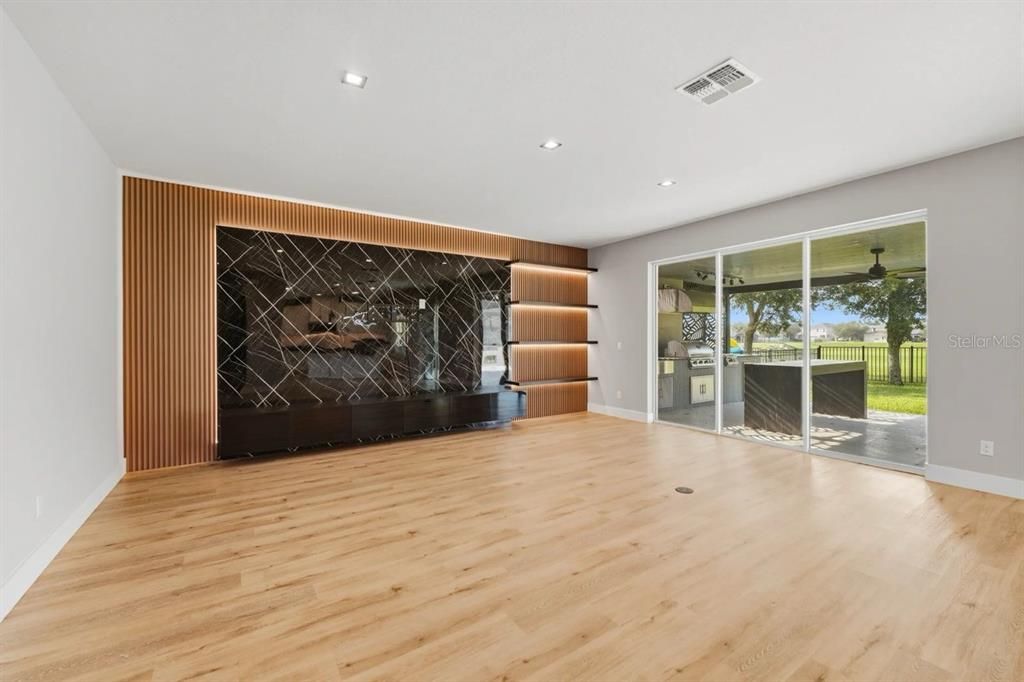 For Sale: $779,000 (4 beds, 3 baths, 2769 Square Feet)