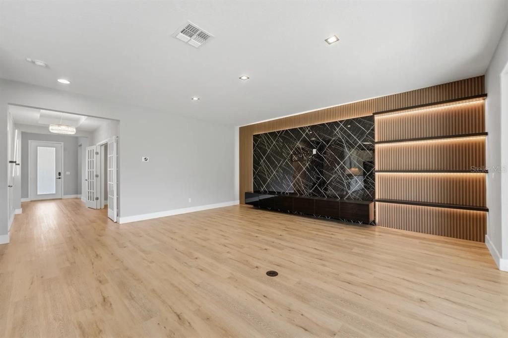 For Sale: $779,000 (4 beds, 3 baths, 2769 Square Feet)