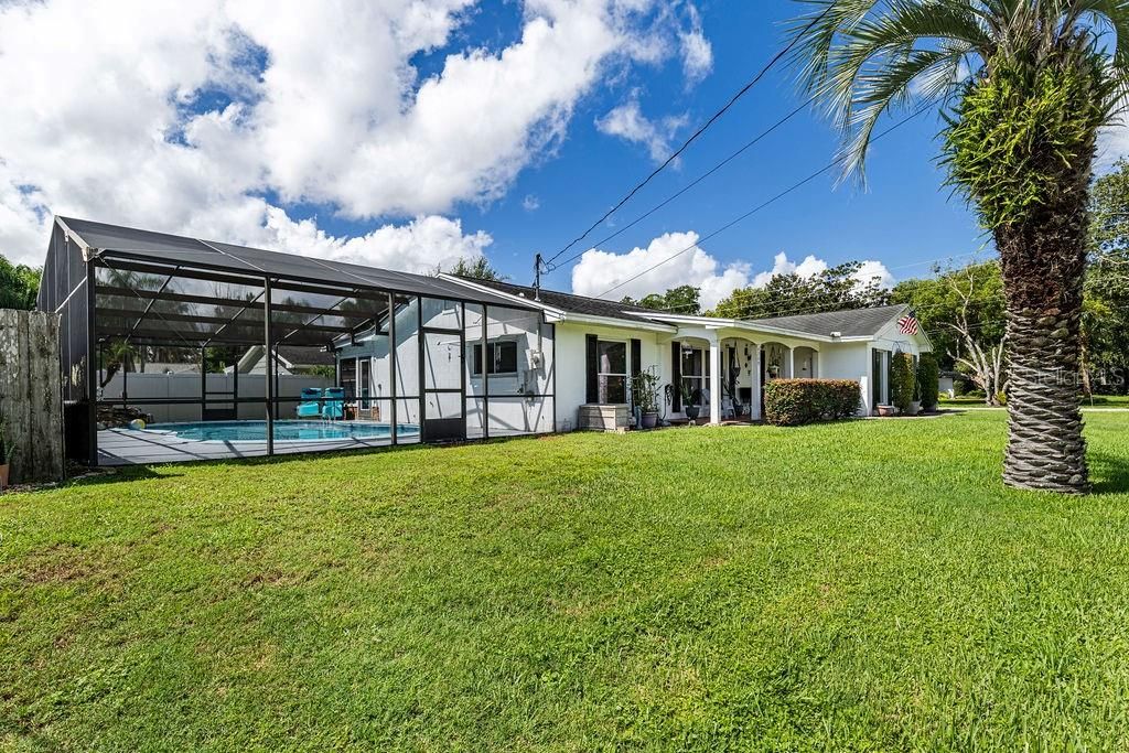 En Venta: $360,000 (2 camas, 2 baños, 1704 Pies cuadrados)