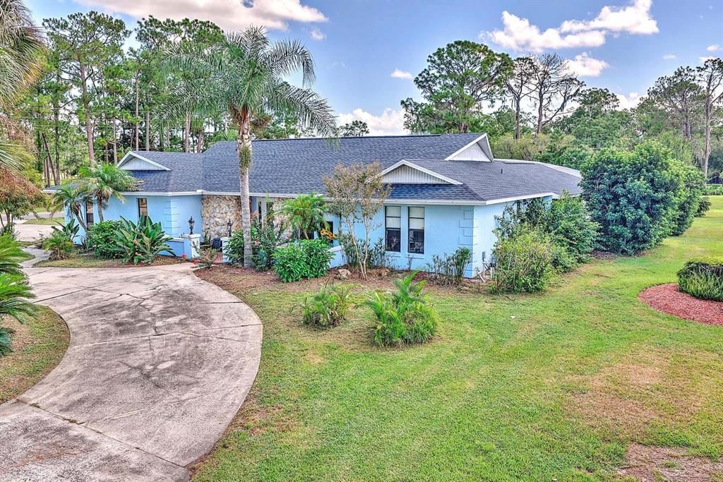 For Sale: $449,900 (3 beds, 3 baths, 3246 Square Feet)