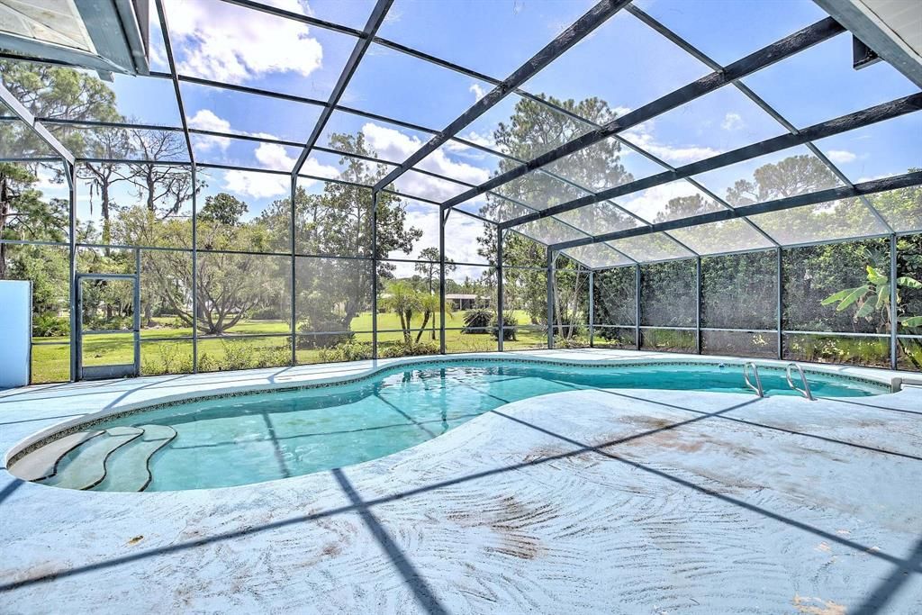 For Sale: $449,900 (3 beds, 3 baths, 3246 Square Feet)