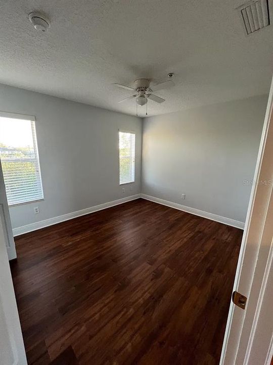 For Rent: $2,600 (3 beds, 2 baths, 1793 Square Feet)