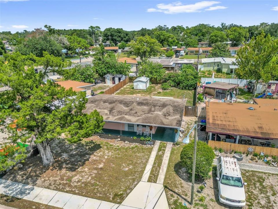 For Sale: $254,900 (3 beds, 1 baths, 888 Square Feet)