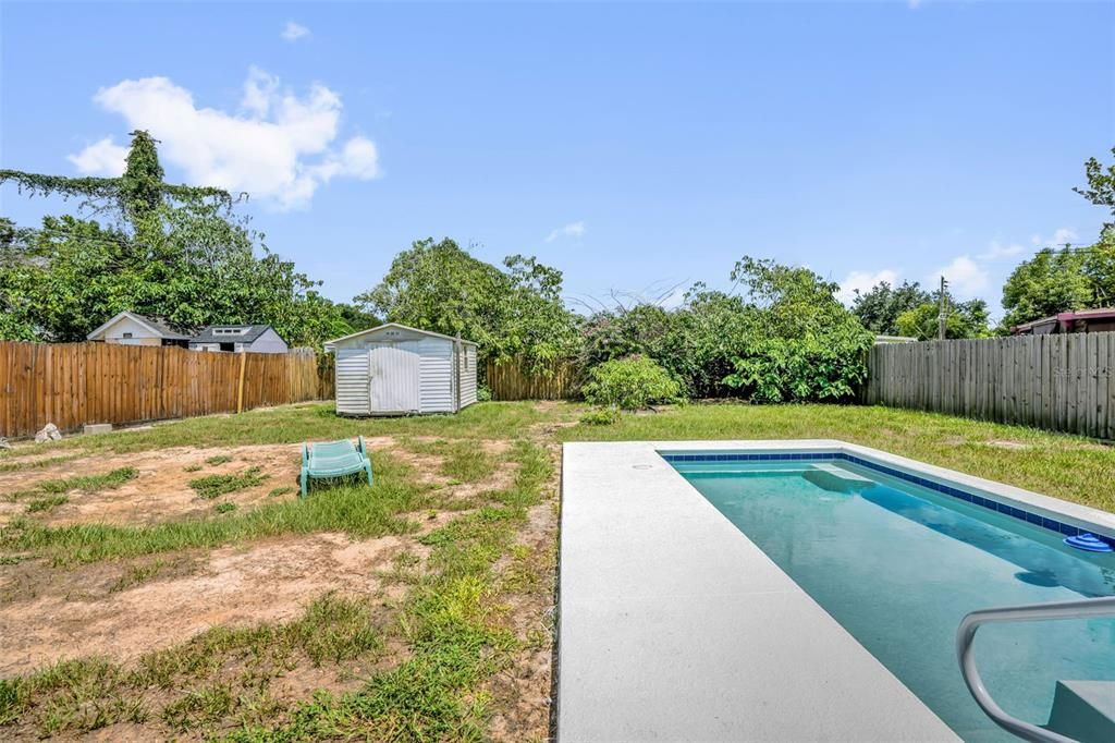 For Sale: $254,900 (3 beds, 1 baths, 888 Square Feet)