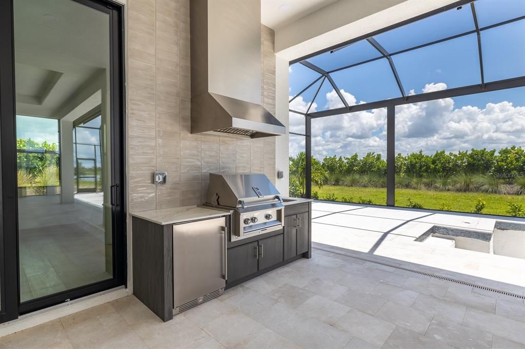 En Venta: $2,440,180 (3 camas, 4 baños, 3054 Pies cuadrados)
