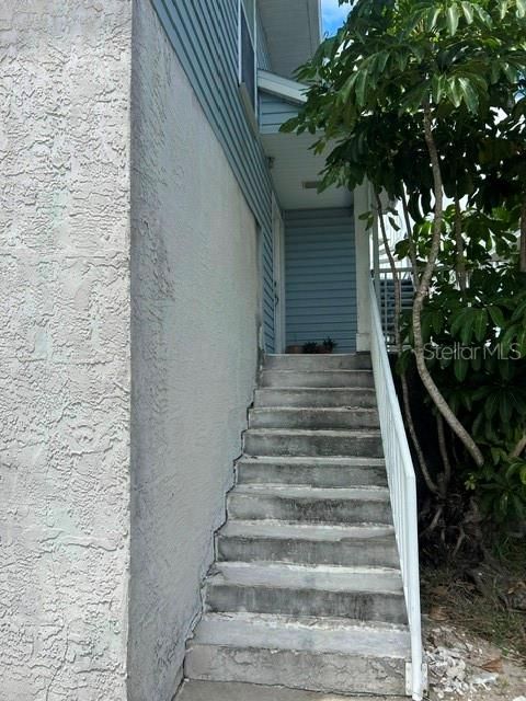 For Sale: $400,000 (2 beds, 2 baths, 1520 Square Feet)