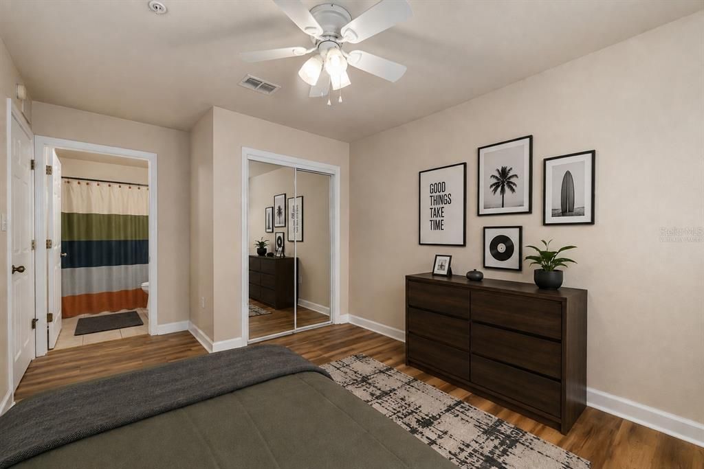 En Venta: $339,000 (4 camas, 4 baños, 1410 Pies cuadrados)