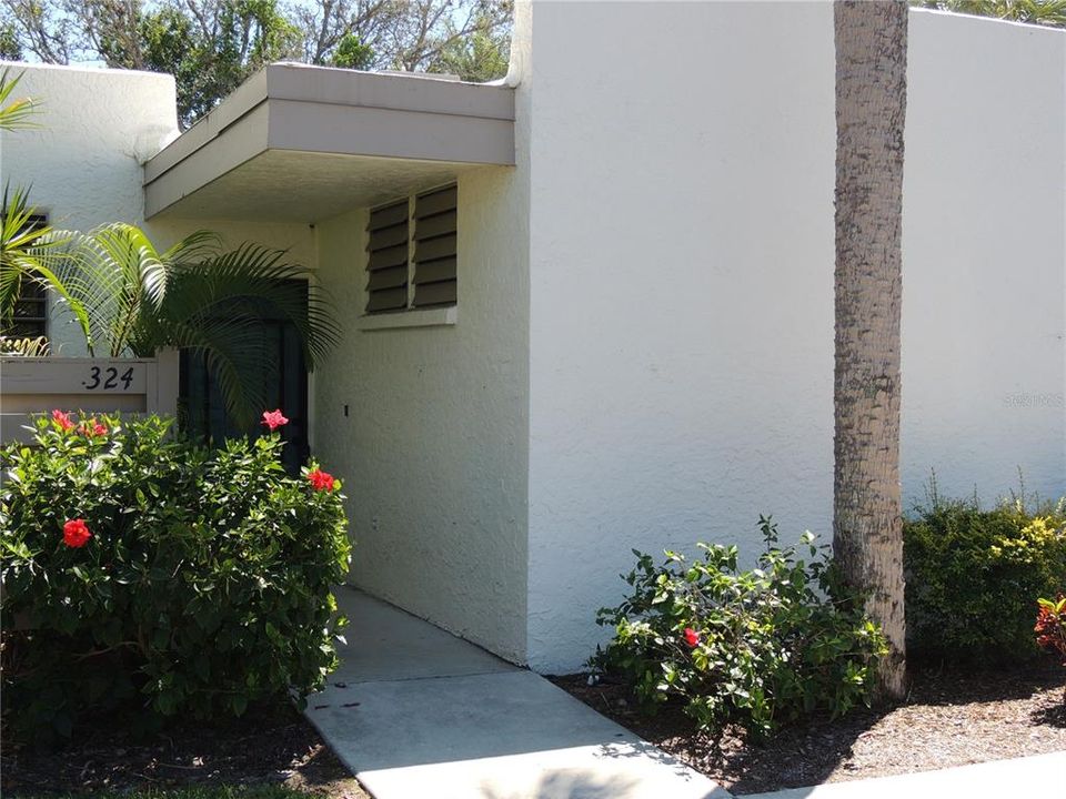 En Venta: $238,000 (3 camas, 2 baños, 1818 Pies cuadrados)