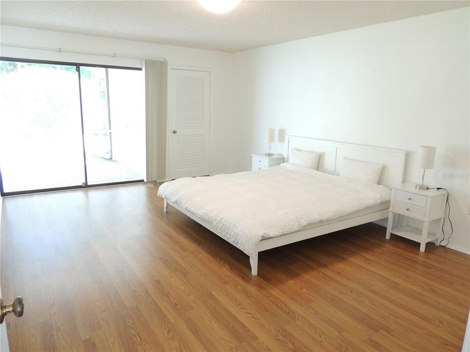 En Venta: $238,000 (3 camas, 2 baños, 1818 Pies cuadrados)