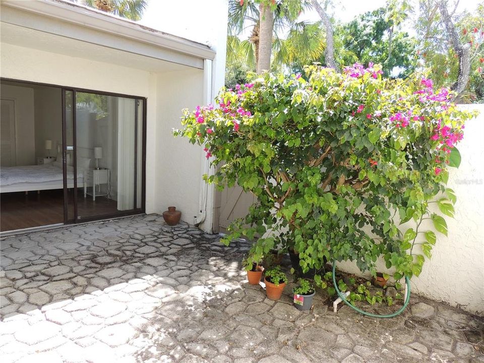 En Venta: $238,000 (3 camas, 2 baños, 1818 Pies cuadrados)