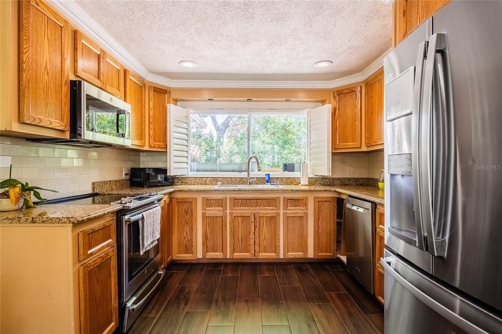 En Venta: $549,900 (3 camas, 2 baños, 1906 Pies cuadrados)