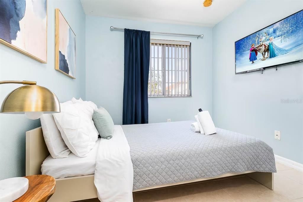 En Venta: $249,999 (3 camas, 2 baños, 1461 Pies cuadrados)
