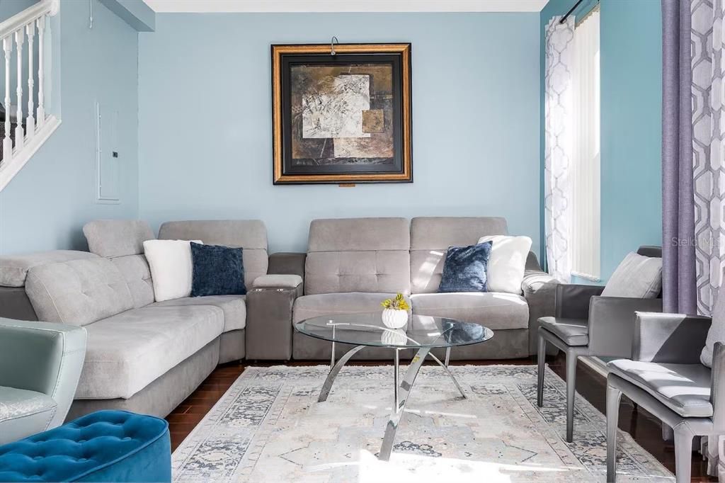 En Venta: $249,999 (3 camas, 2 baños, 1461 Pies cuadrados)