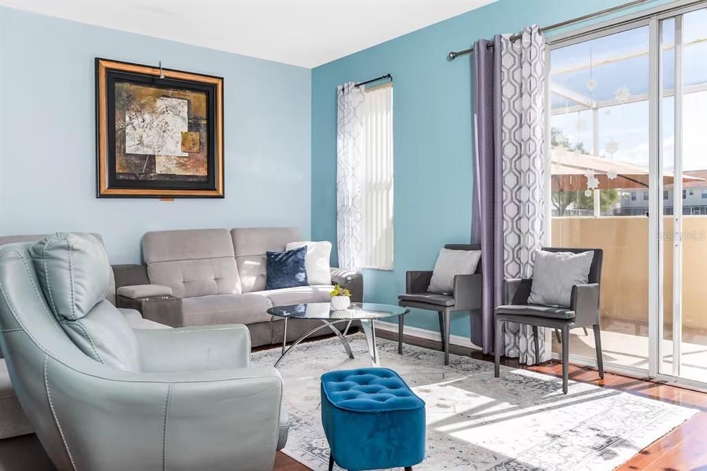 En Venta: $249,999 (3 camas, 2 baños, 1461 Pies cuadrados)