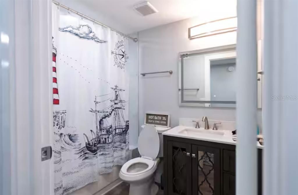 В аренду: $1,850 (2 спален, 2 ванн, 900 Квадратных фут)