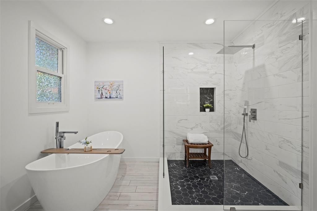 En Venta: $1,000,000 (2 camas, 2 baños, 1552 Pies cuadrados)