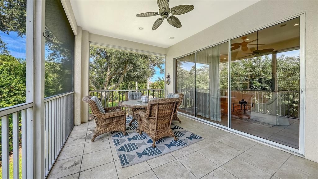 En Venta: $749,000 (3 camas, 2 baños, 2232 Pies cuadrados)
