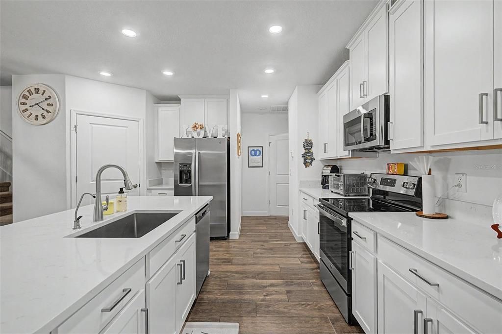 En Venta: $295,000 (2 camas, 2 baños, 1747 Pies cuadrados)