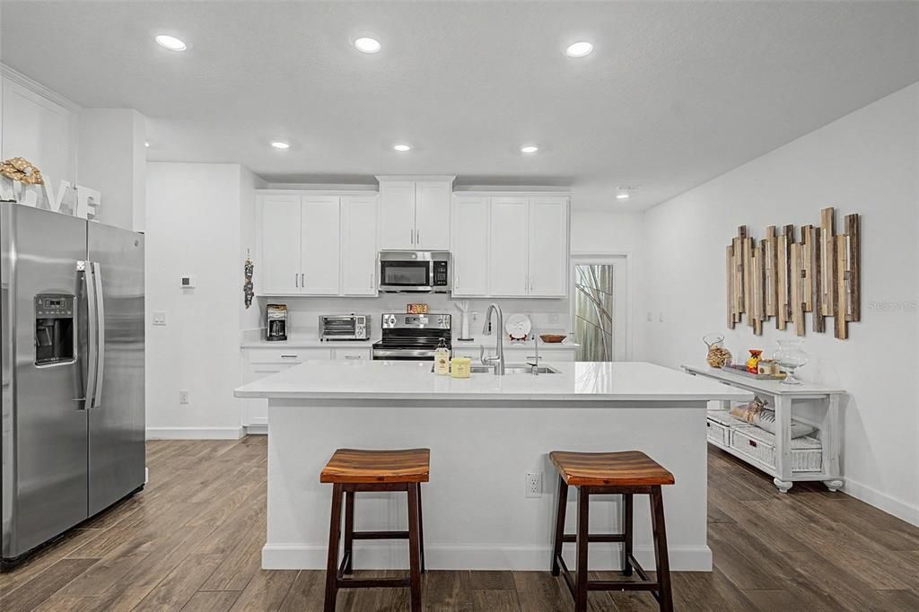 En Venta: $295,000 (2 camas, 2 baños, 1747 Pies cuadrados)